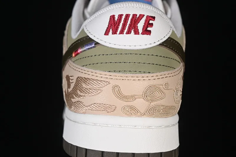 All categories Nk SB Dunk series Nk SB Dunk Low low-top sneakers F version Nike SB Dunk Low Year of the Horse limited low-top casual sneakers IQ1118-220
